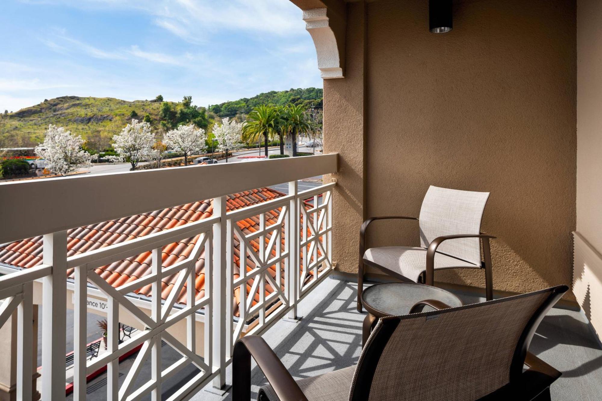 Hotel Courtyard Novato Marin/Sonoma Extérieur photo